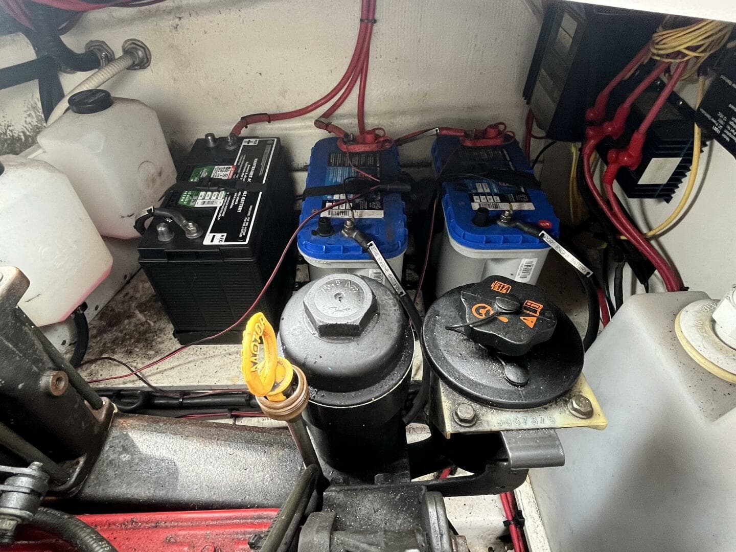 2008 Four Winns V338