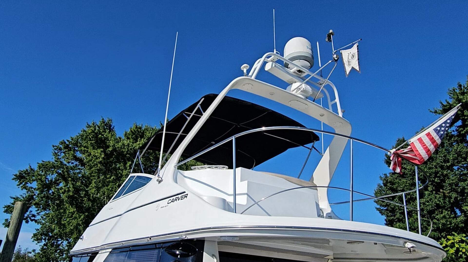 2000 Carver 450 Voyager