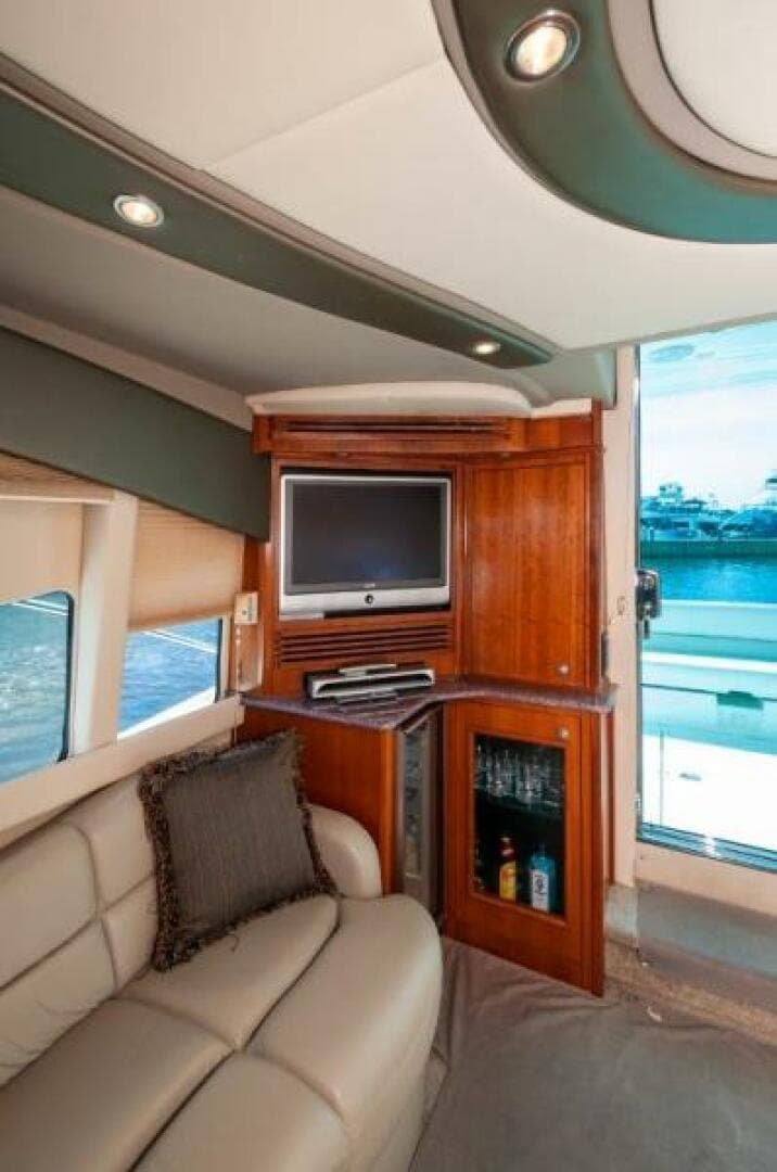  2006 47 Cruisers Salon