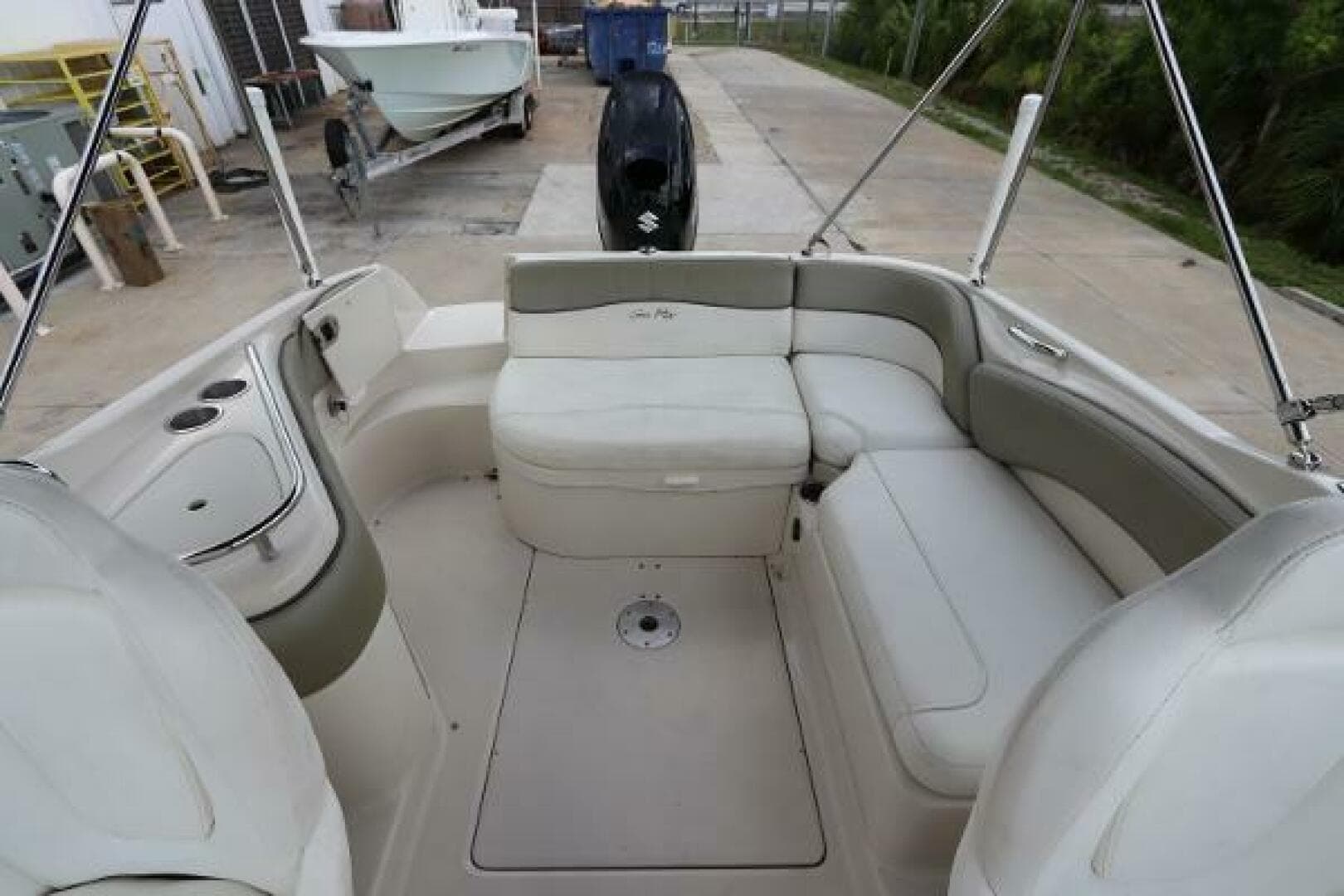2007 Sea Ray 240 Sundeck