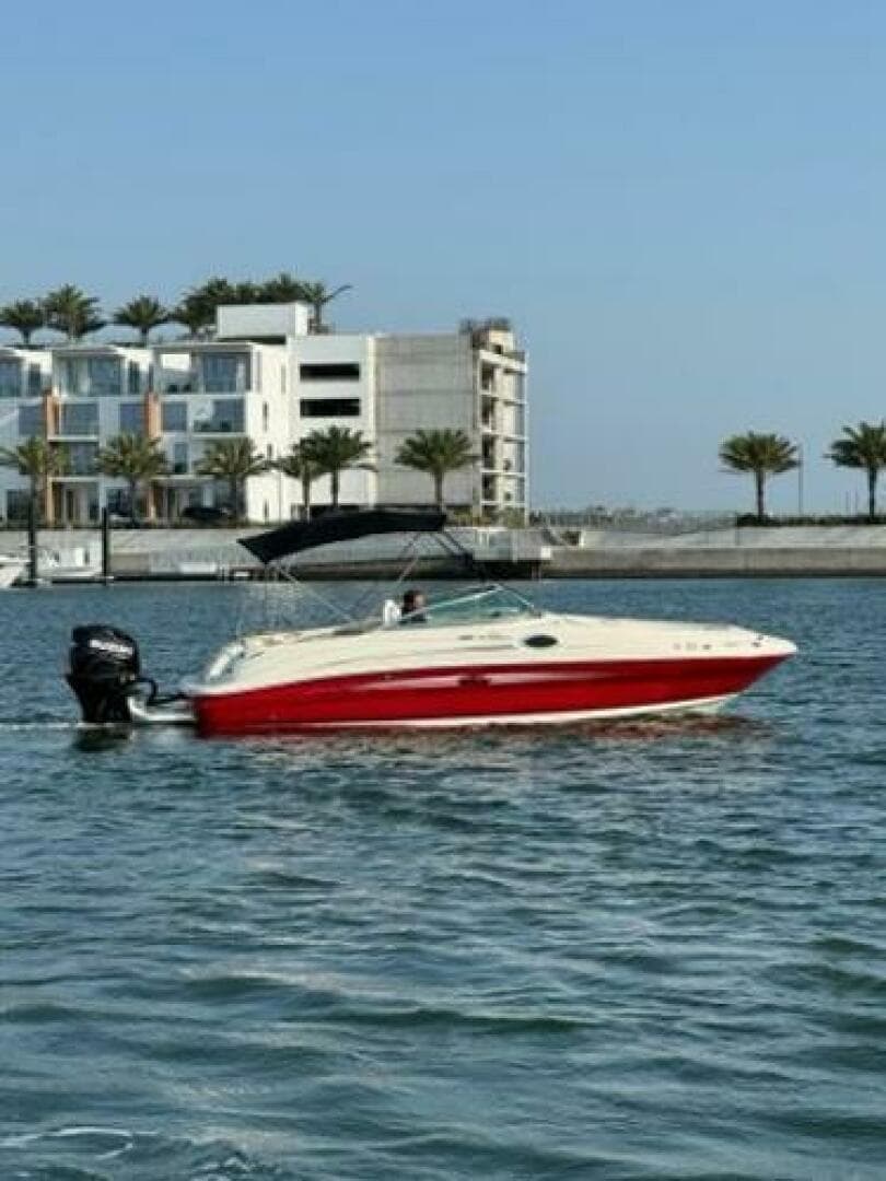 2007 Sea Ray 240 Sundeck