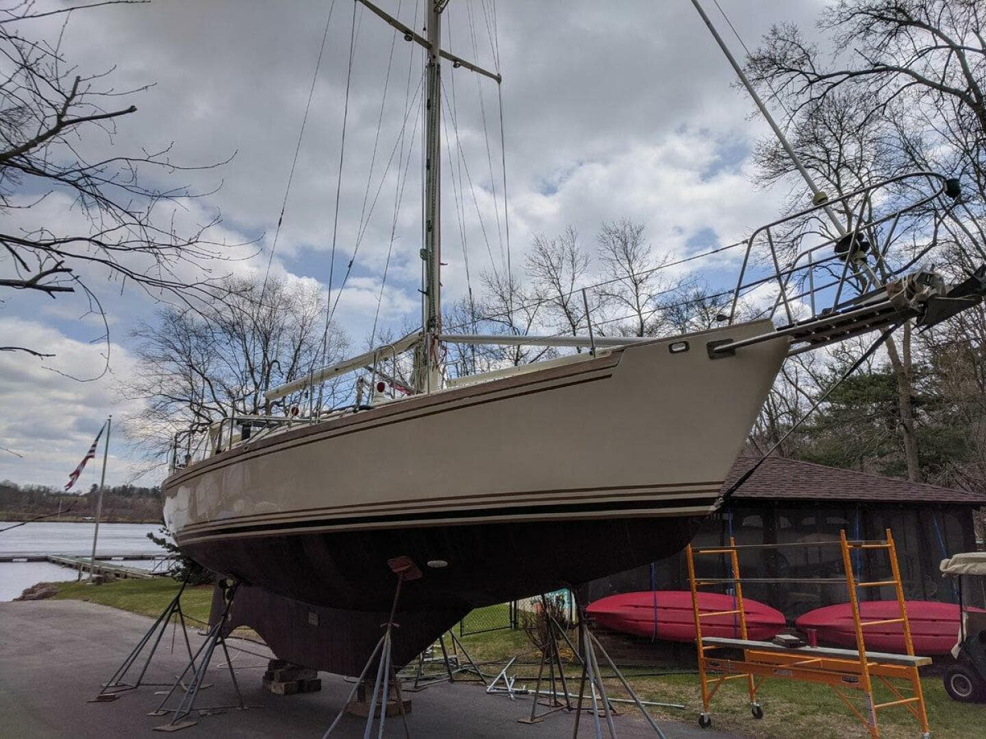 Cruising Sailboat For Sale