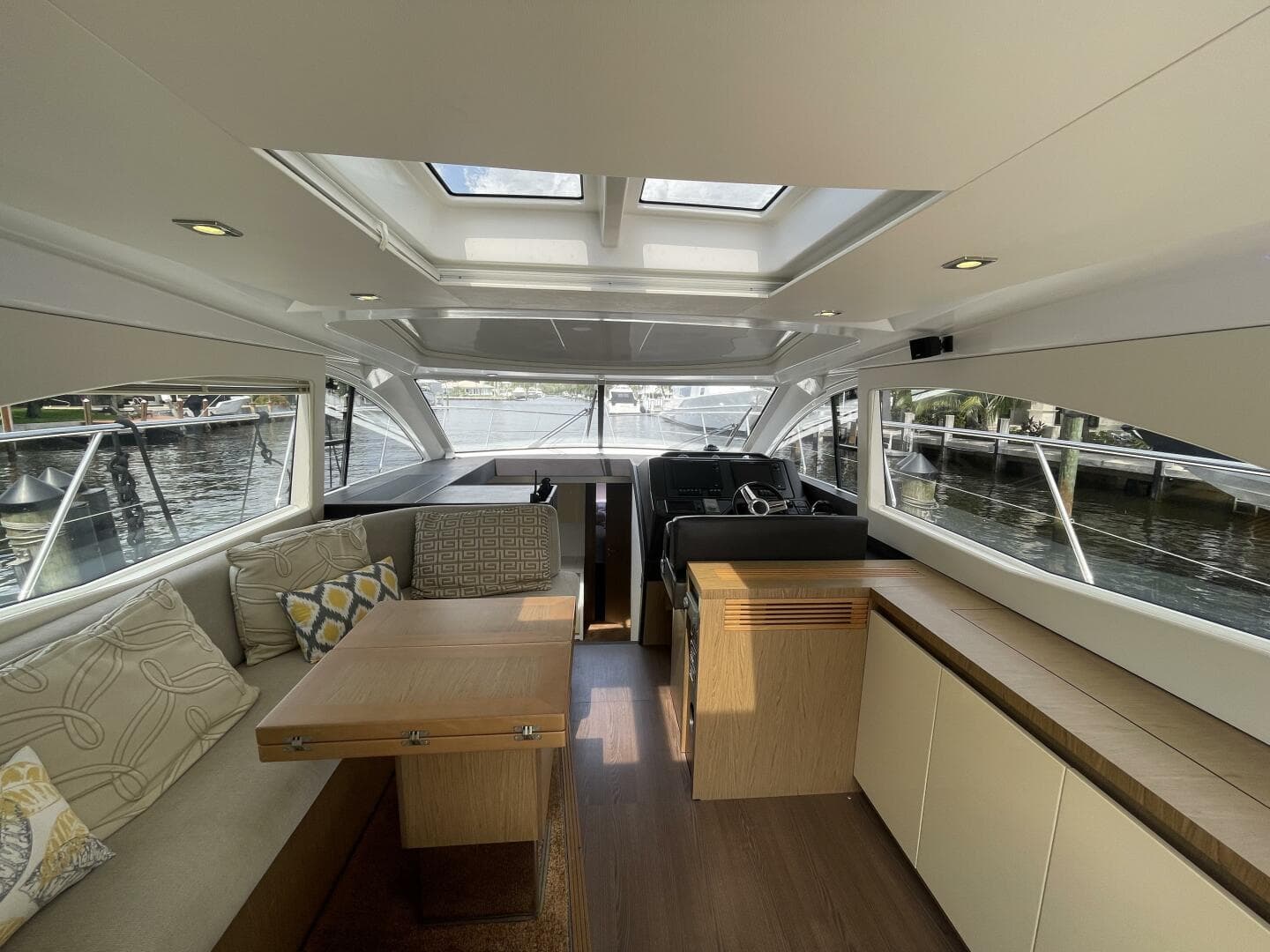 2014 Beneteau 