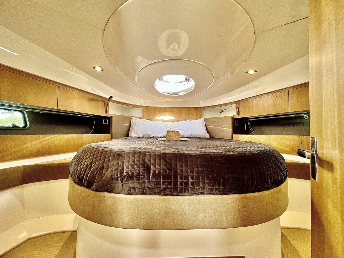 Fairline 38 - Naomi - Stateroom