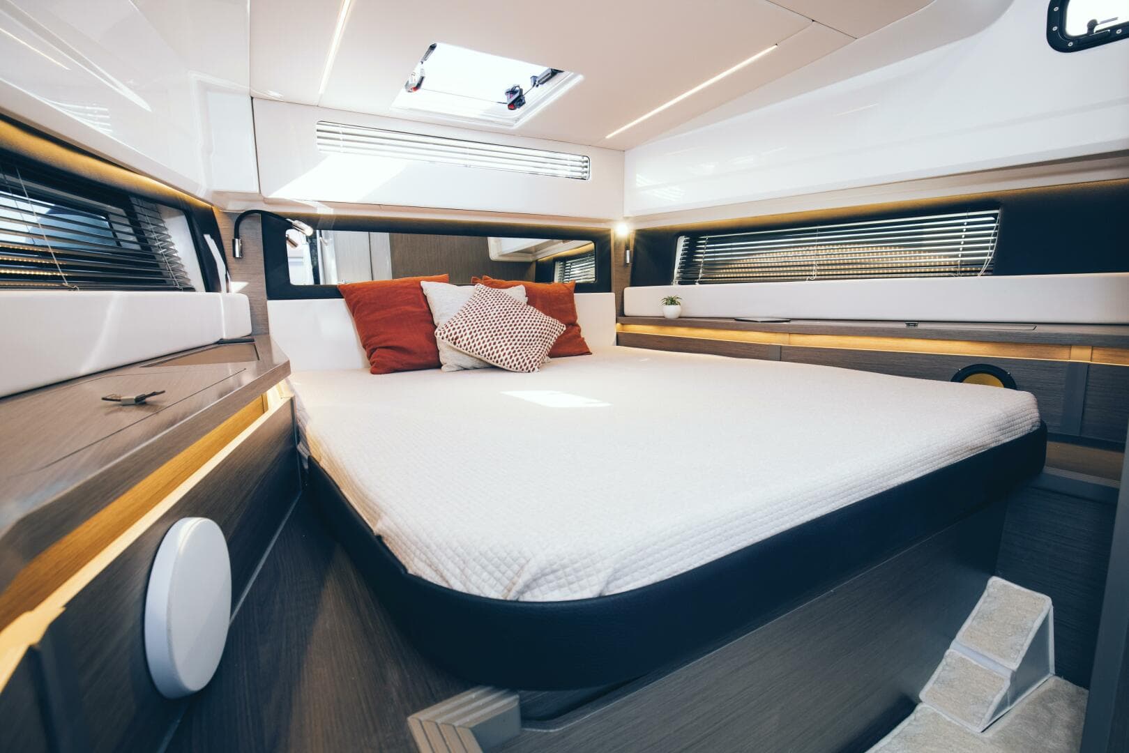 2025 Wellcraft 38 Explorer