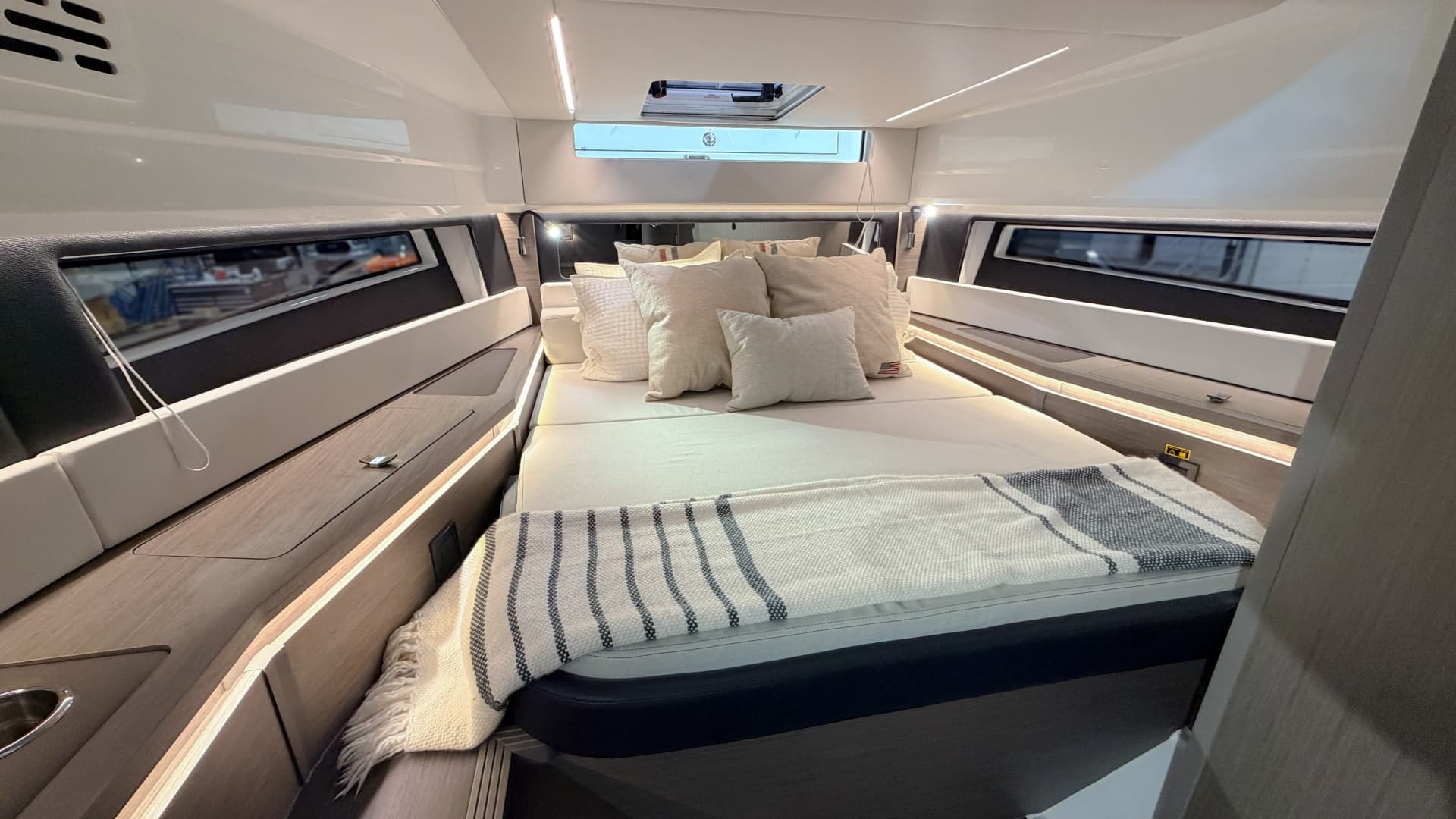 2025 Wellcraft 38 Explorer