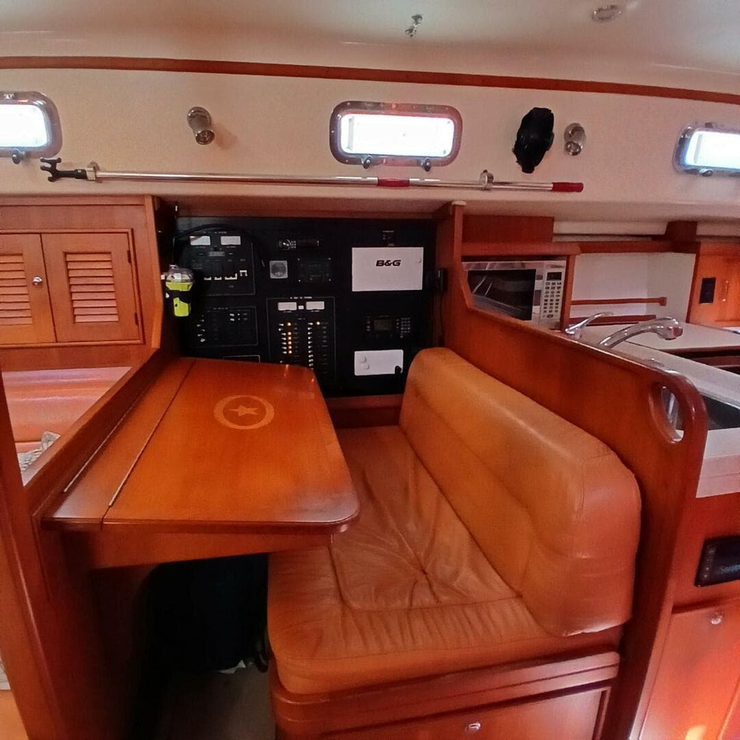 2006 Island Packet 440
