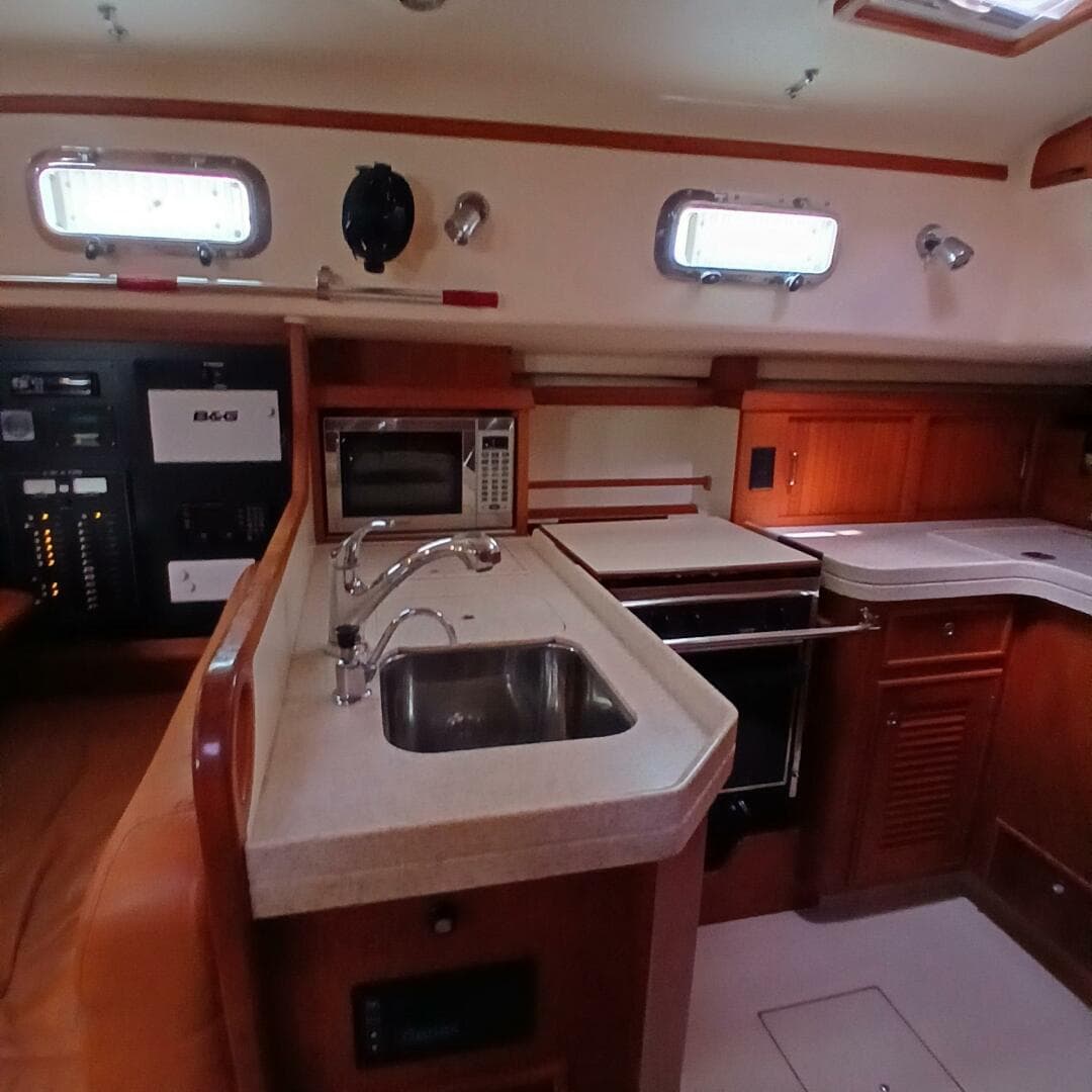 2006 Island Packet 440