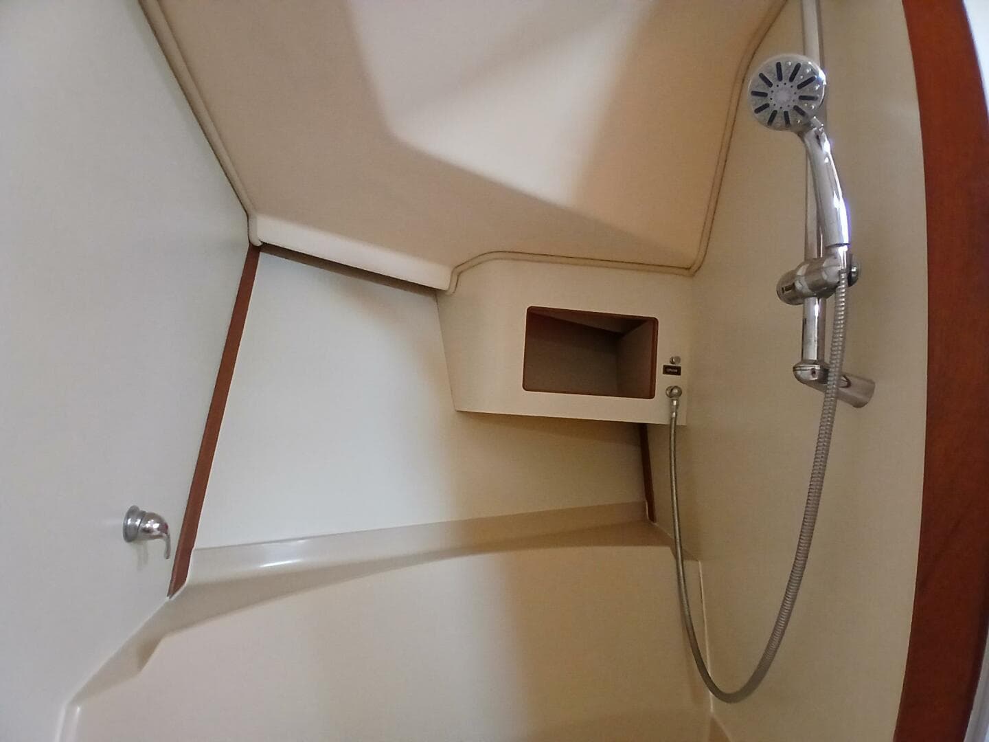 2006 Island Packet 440