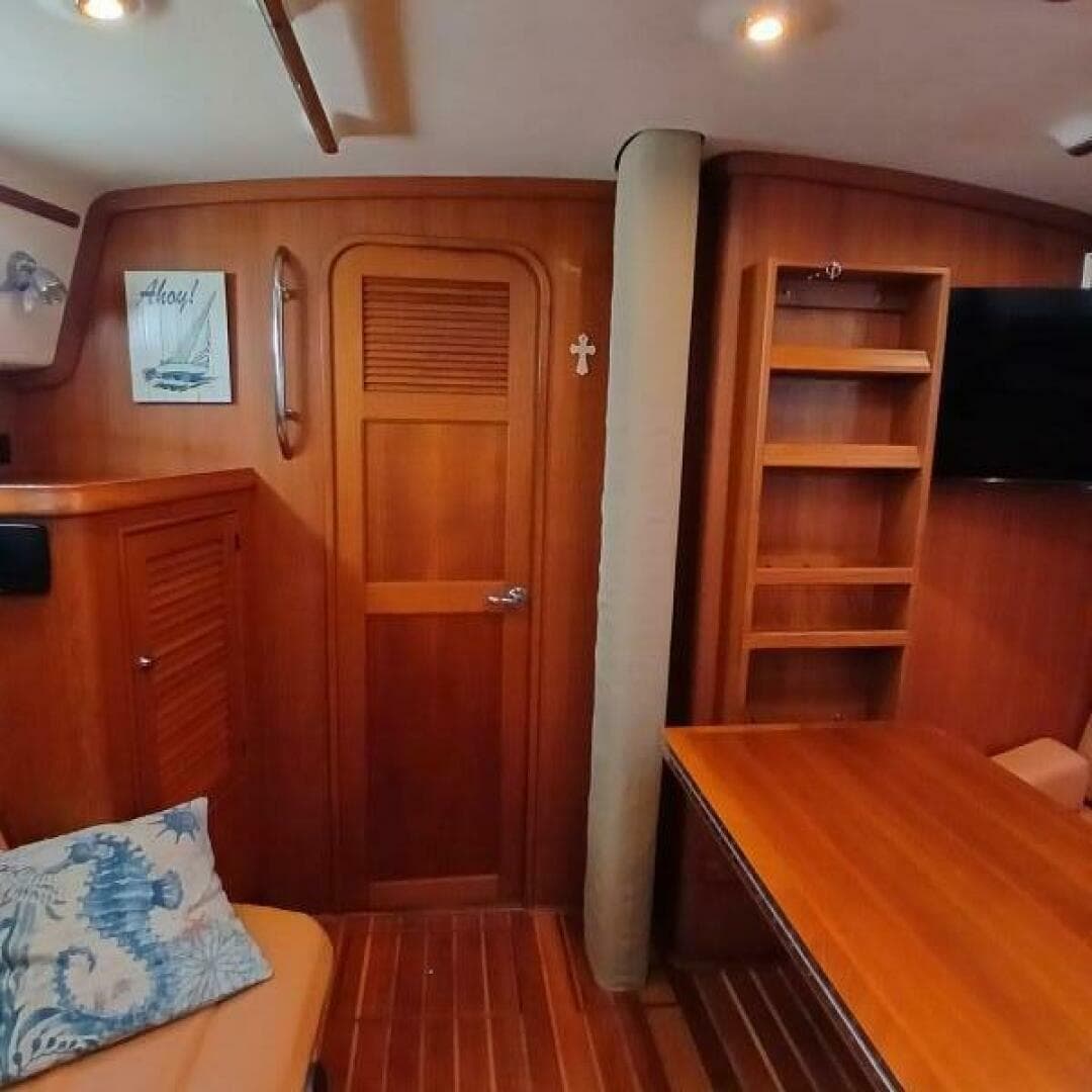 2006 Island Packet 440