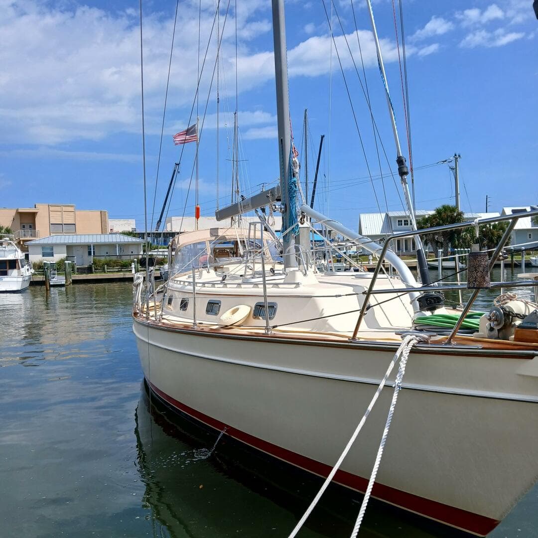 2006 Island Packet 440