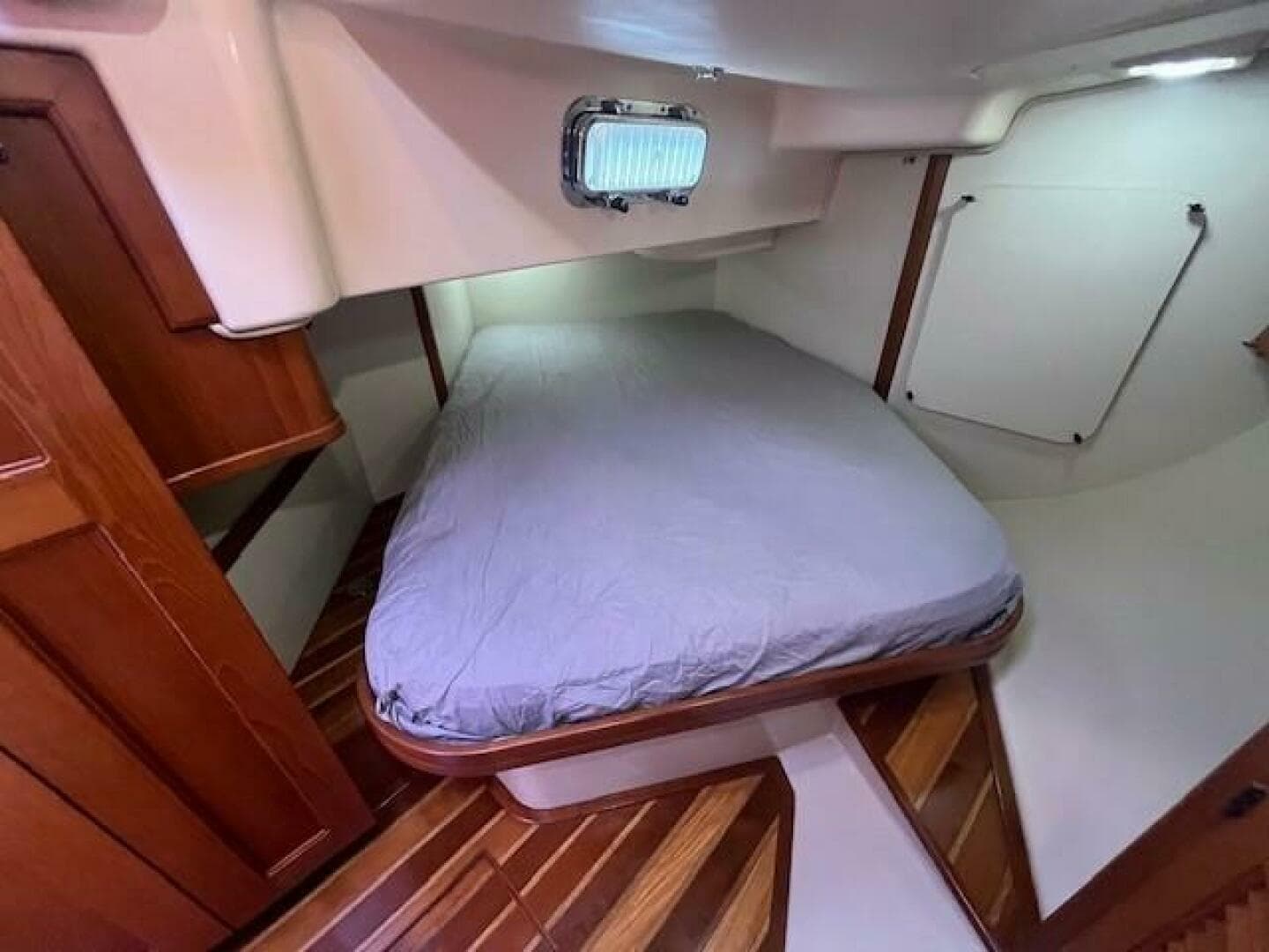2006 Island Packet 440