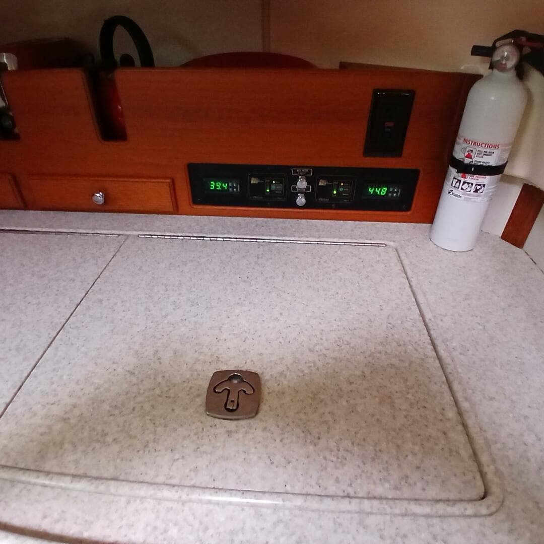 2006 Island Packet 440