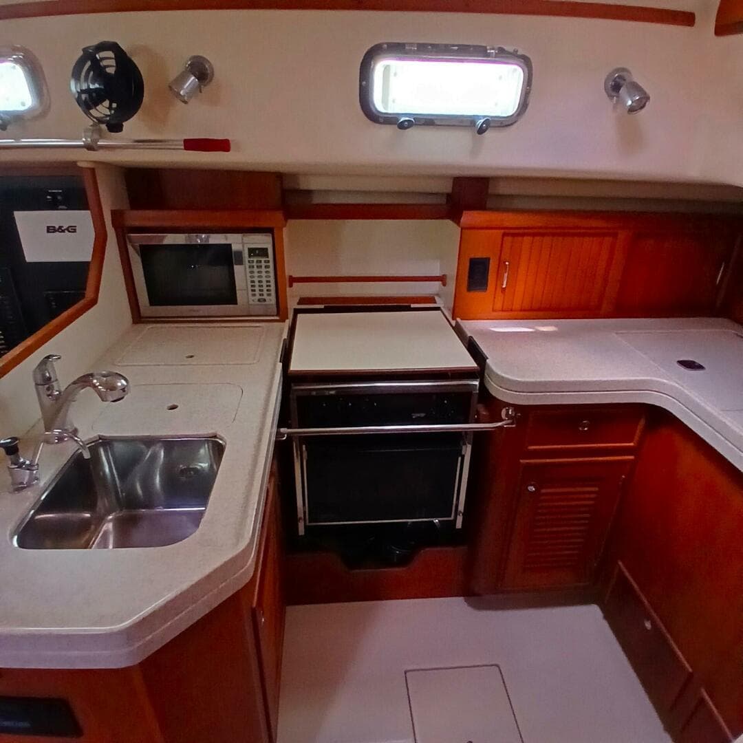 2006 Island Packet 440