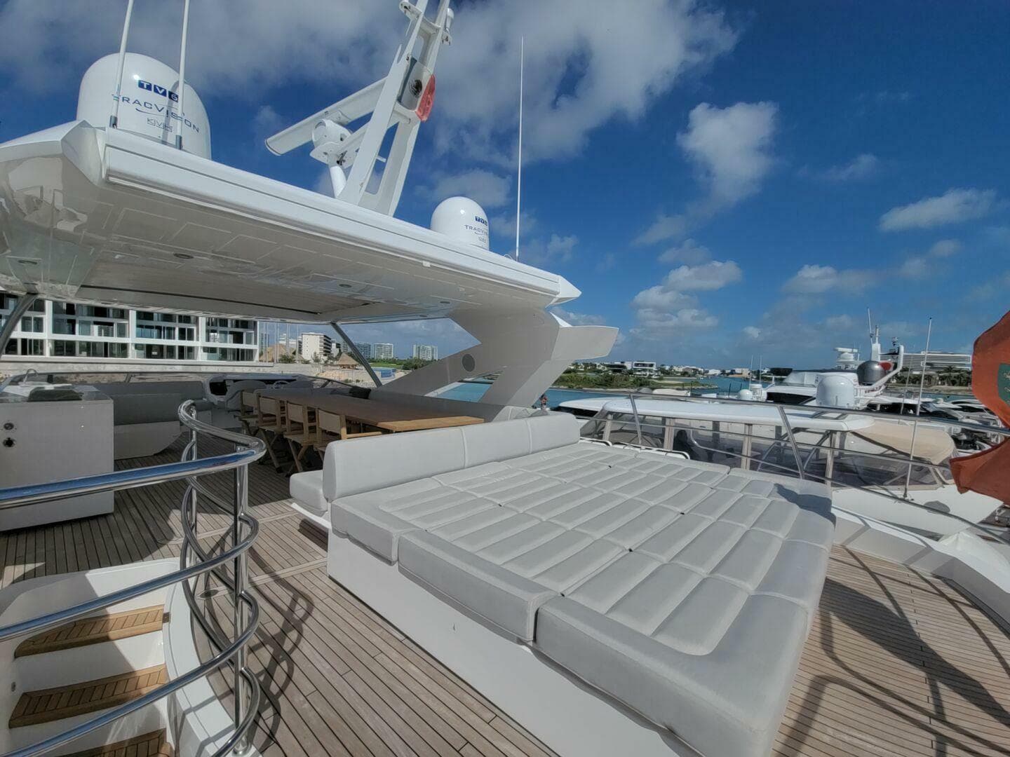2019 Sunseeker 