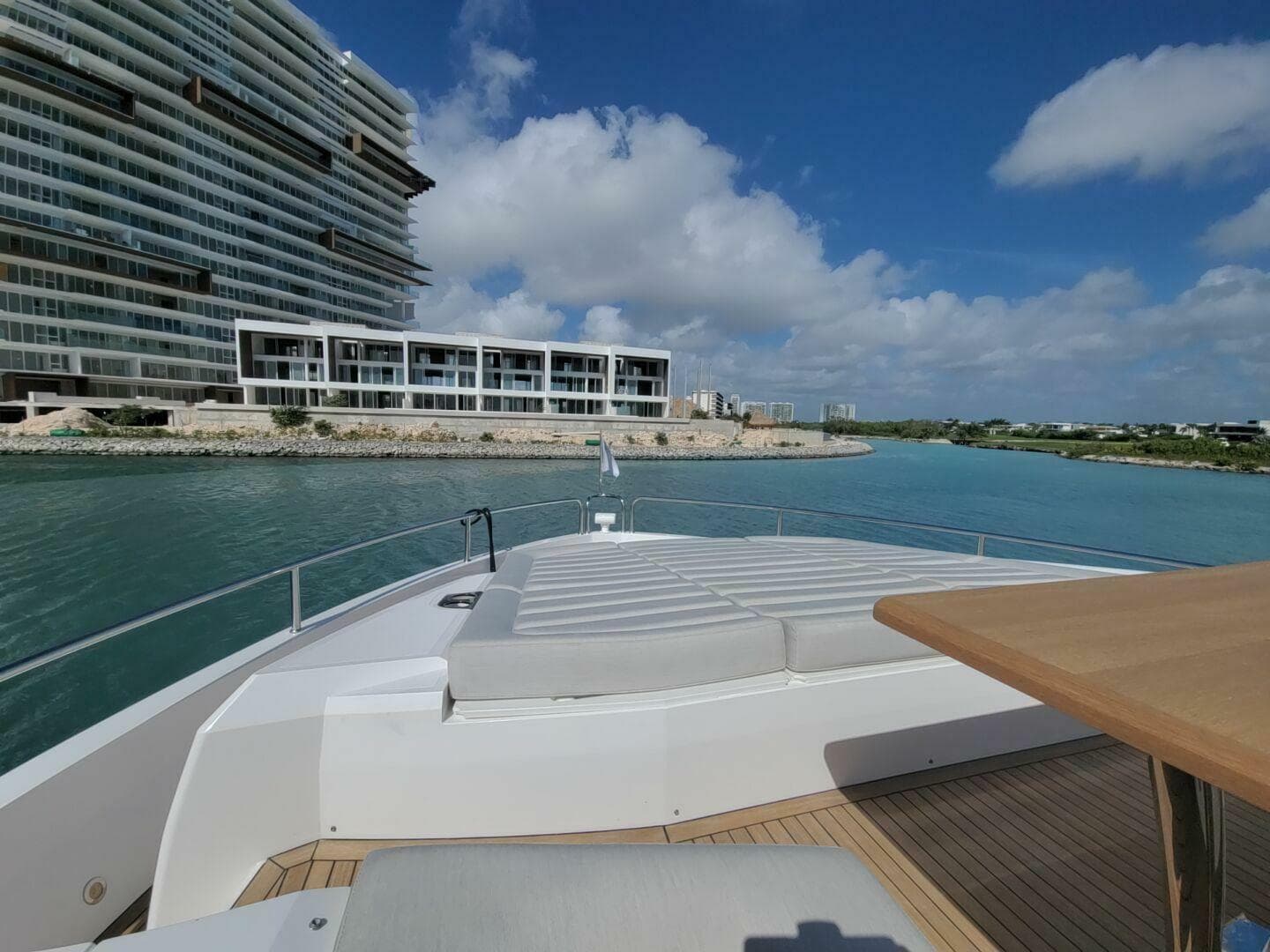 2019 Sunseeker 