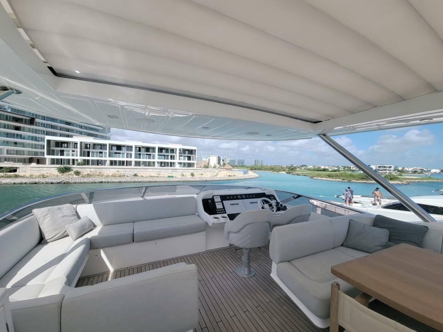 2019 Sunseeker 