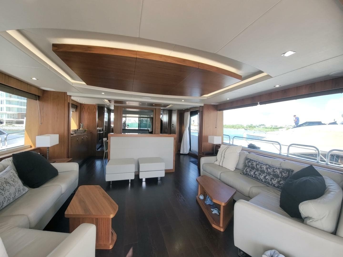 2019 Sunseeker 