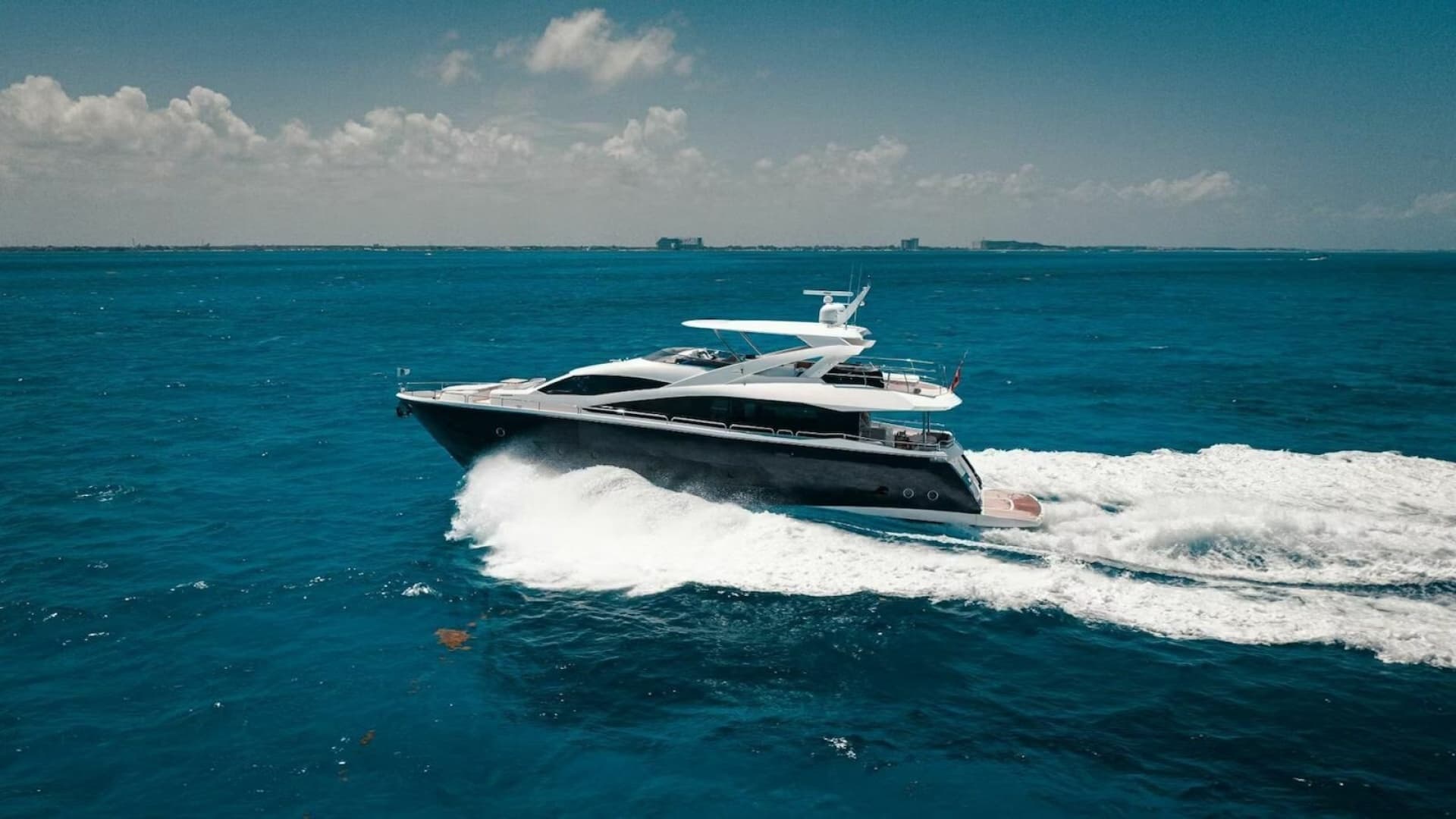 2019 Sunseeker 