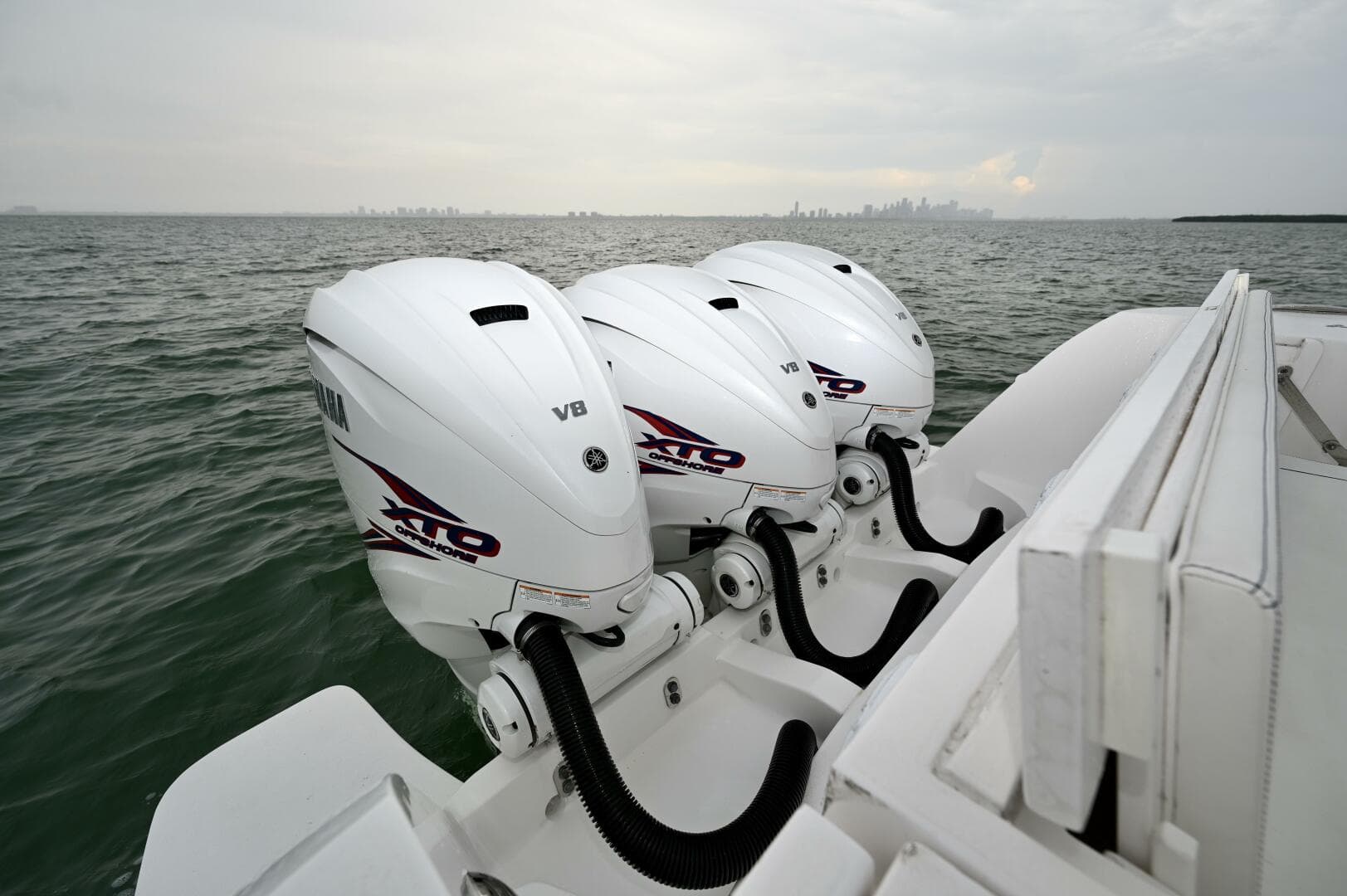 2021 Intrepid 438 Evolution