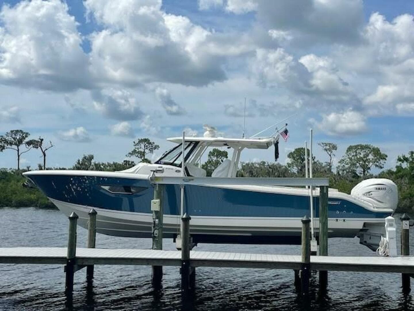 2023 Pursuit 378 Sport