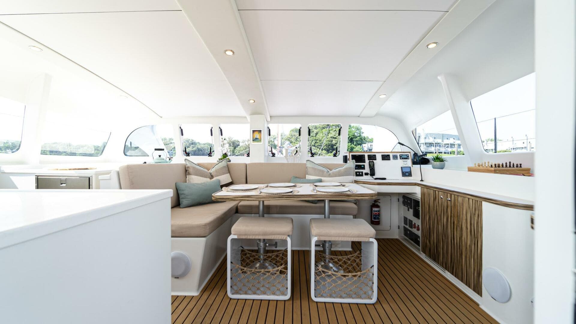 2022-custom-current-marine-46-sail-9431982-20240628080238986-1_XLARGE.jpg