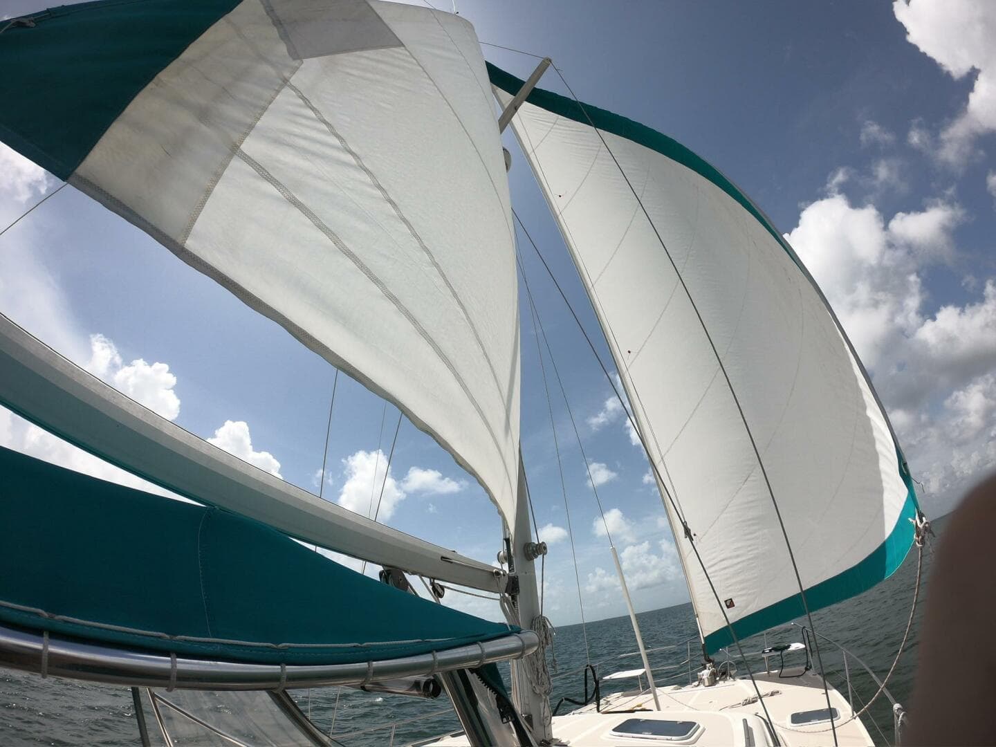 1997-island-packet-packet-cat-sail-9423876-20240613055534763-1_XLARGE.jpg