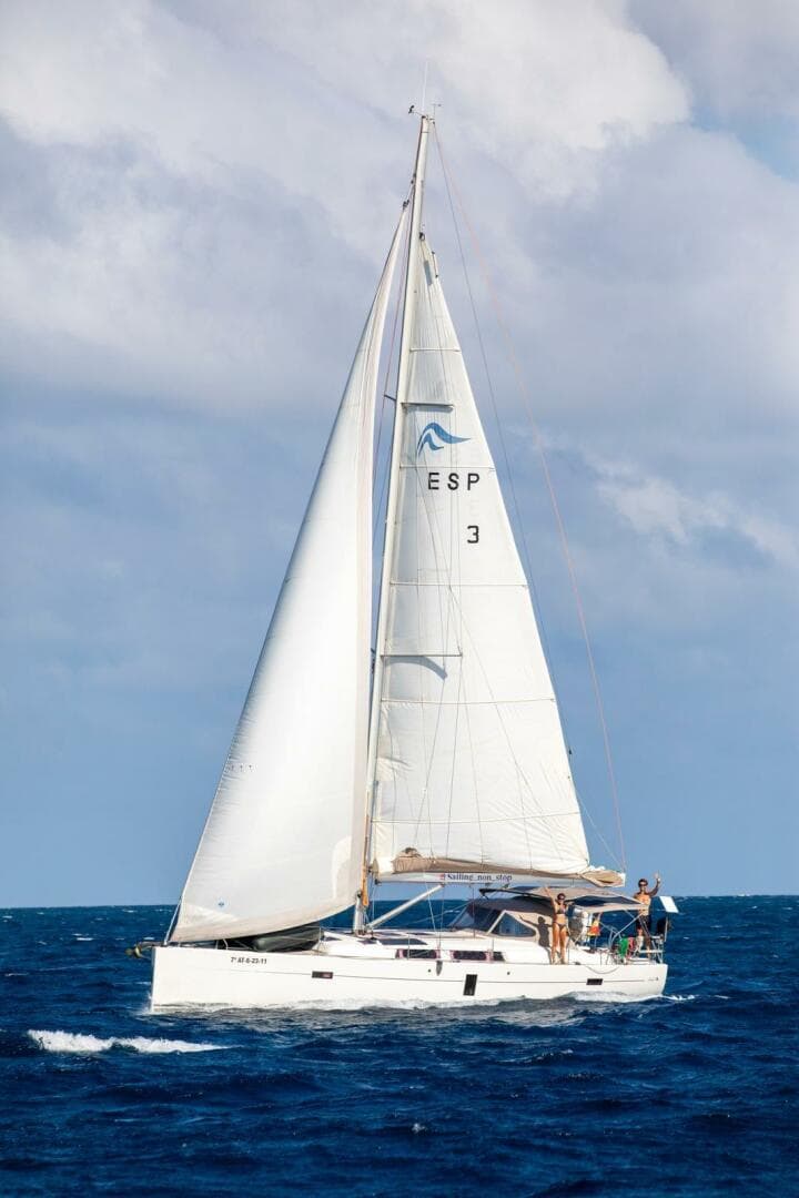 2011-hanse-445-sail-9407992-20240530050935856-1_XLARGE.jpg