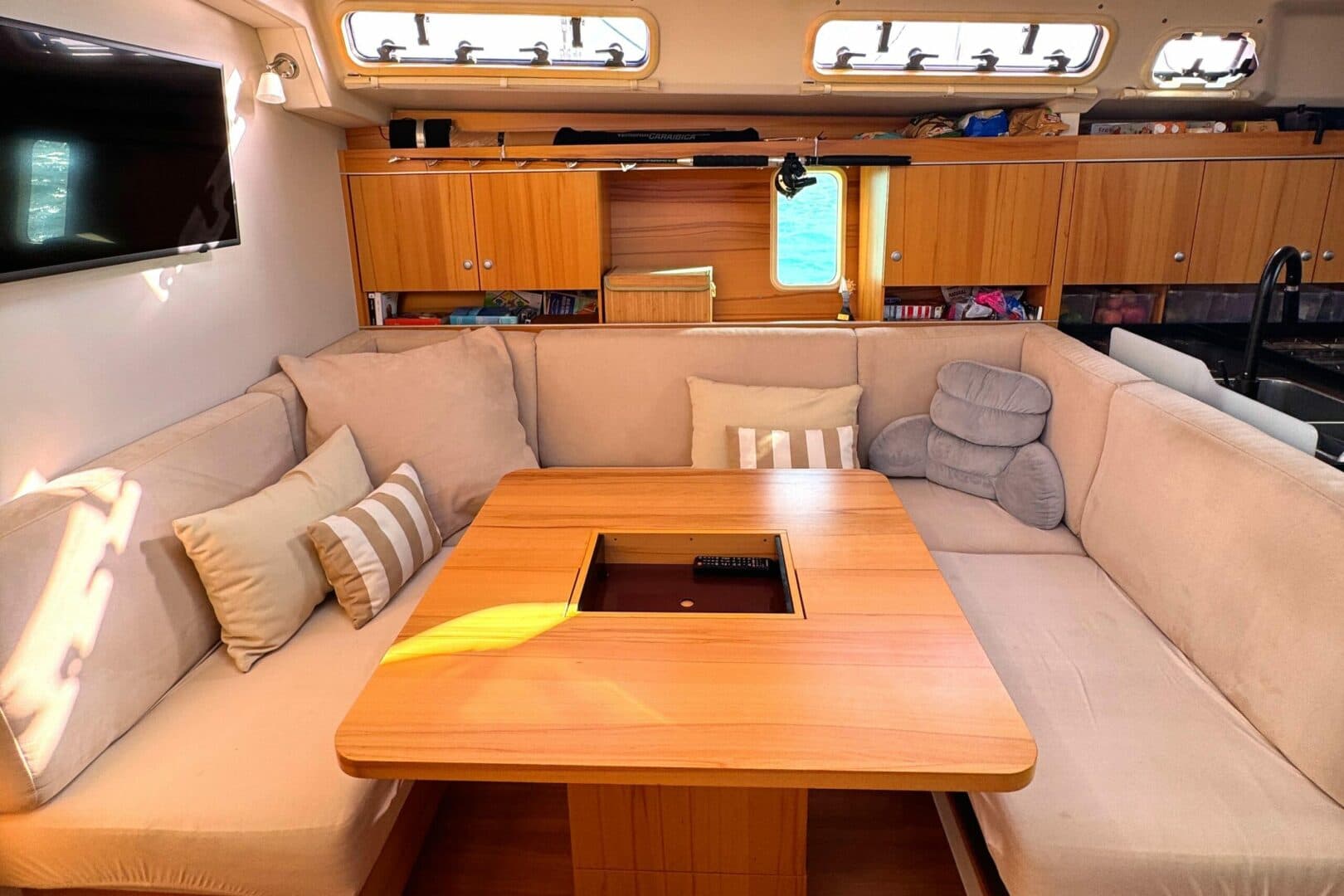 2011-hanse-445-sail-9407992-20240529061611958-1_XLARGE.jpg