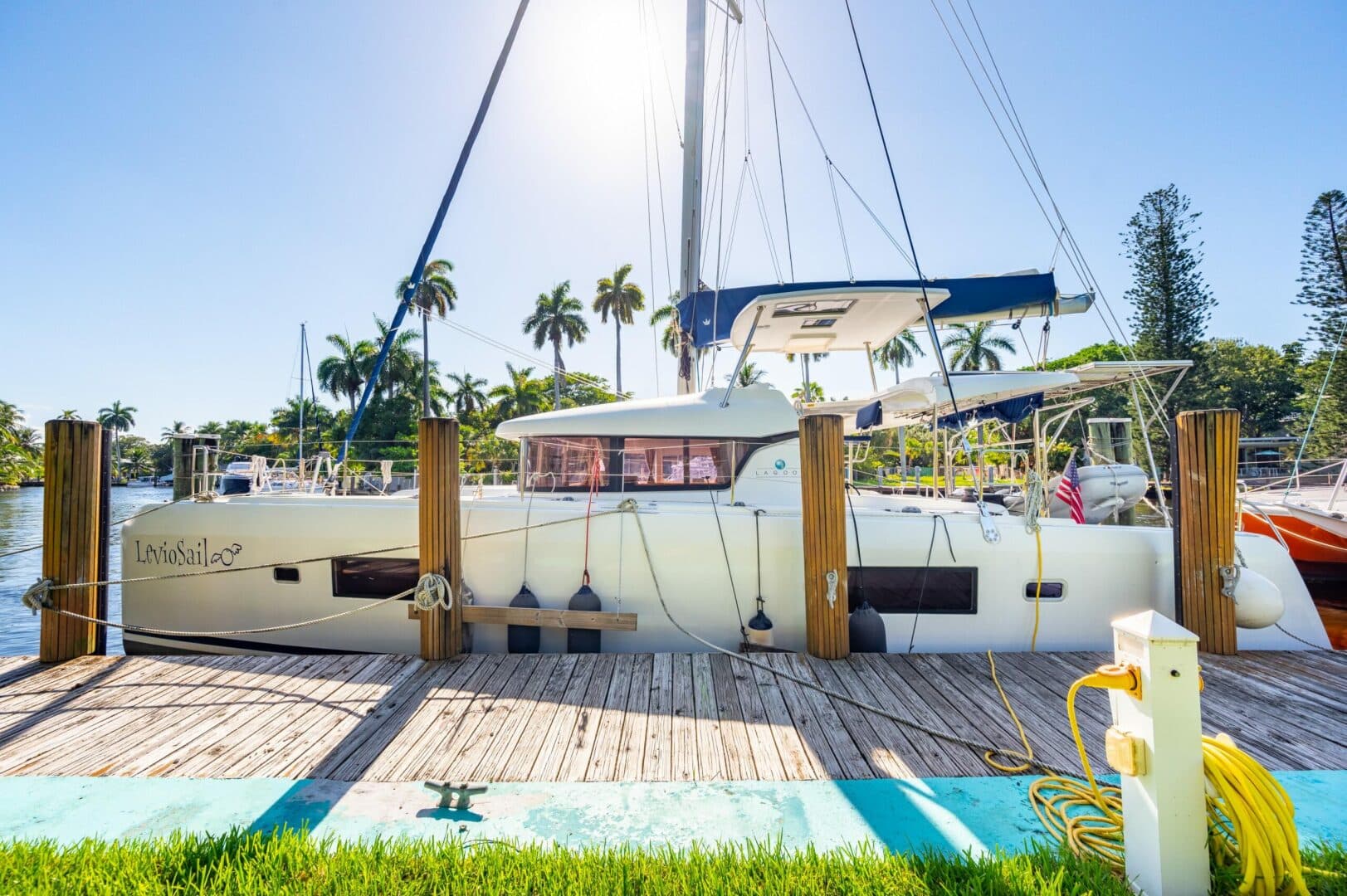 2017-lagoon-42-sail-9266525-20240729134422594-1_XLARGE.jpg
