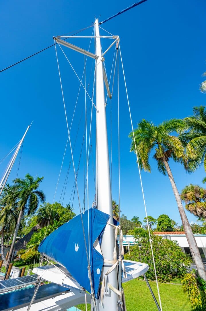 2017-lagoon-42-sail-9266525-20240729134724060-1_XLARGE.jpg