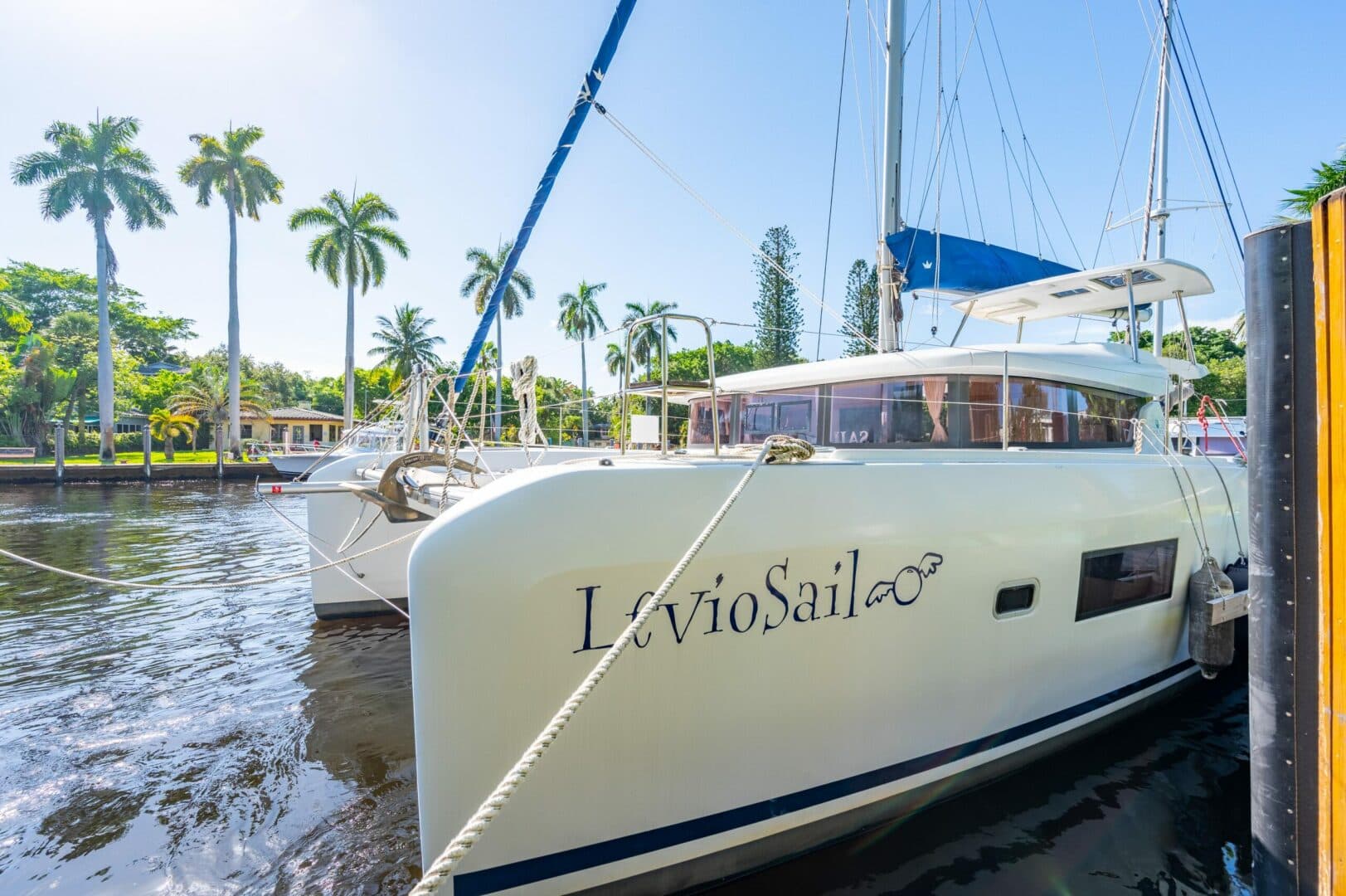 2017-lagoon-42-sail-9266525-20240729134428442-1_XLARGE.jpg
