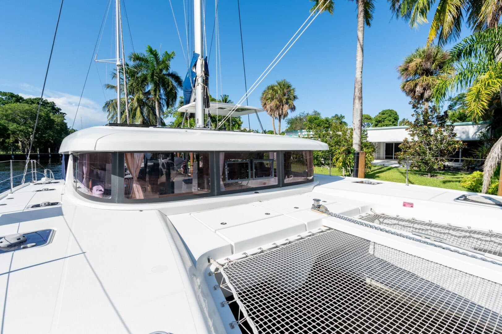 2017-lagoon-42-sail-9266525-20240729134710991-1_XLARGE.jpg