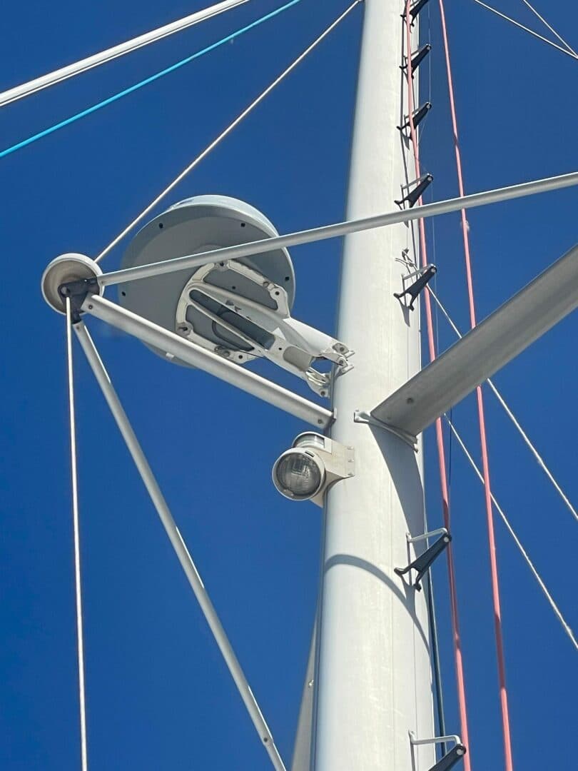2011-lagoon-380-sail-9376262-20240503050733944-1_XLARGE.jpg