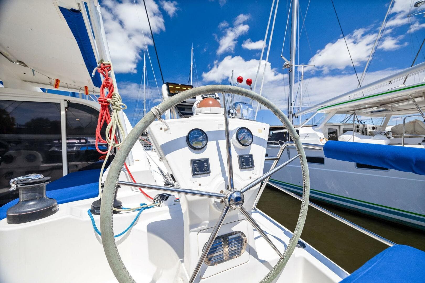 2009-catana-42-owners-version-sail-9421493-20240613120800440-1_XLARGE.jpg
