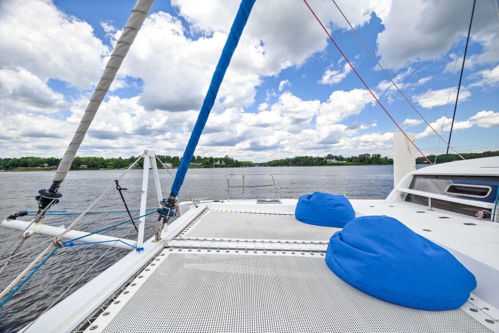 2009-catana-42-owners-version-sail-9421493-20240613120851589-1_XLARGE.jpg