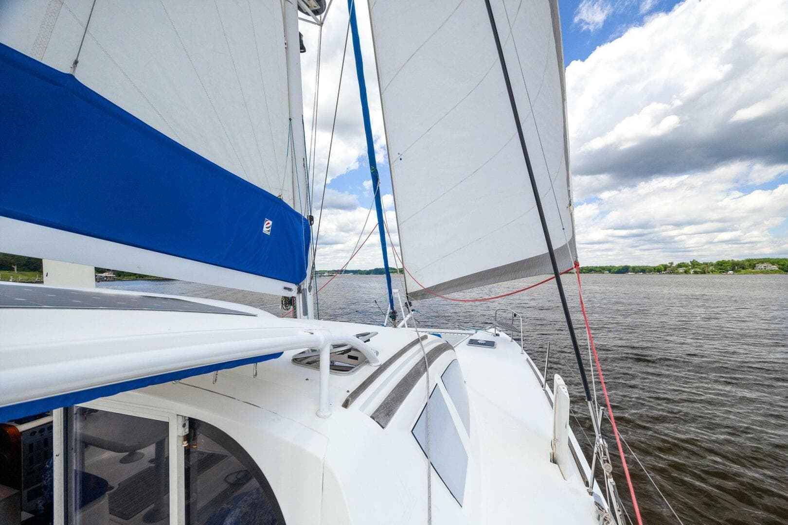 2009-catana-42-owners-version-sail-9421493-20240613120840490-1_XLARGE.jpg