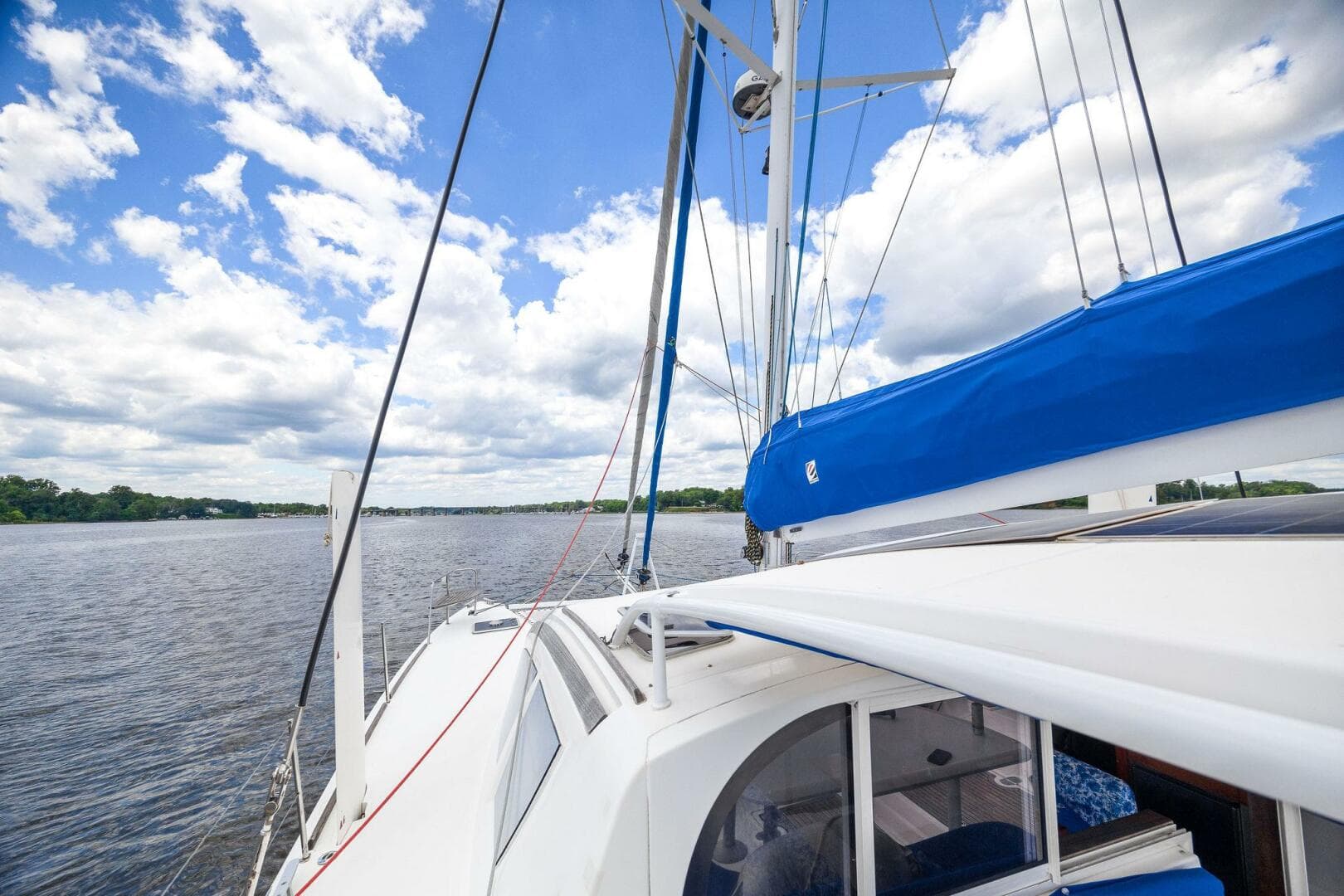 2009-catana-42-owners-version-sail-9421493-20240613120844574-1_XLARGE.jpg