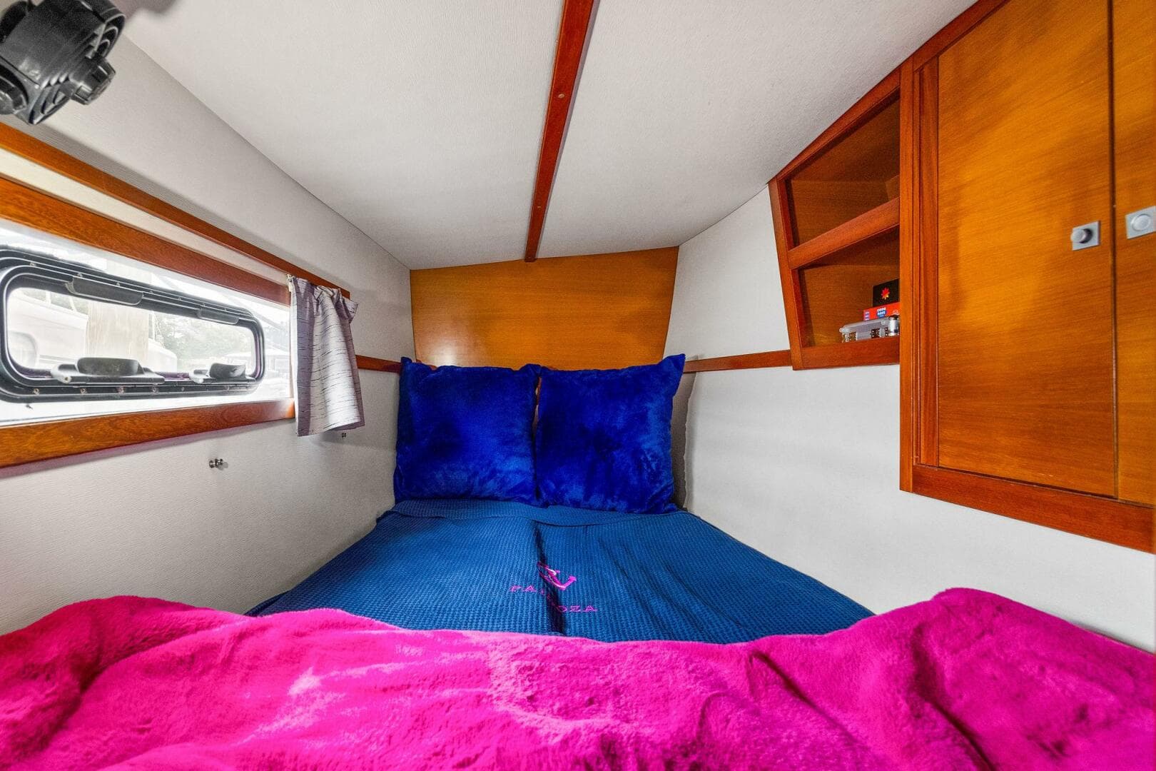 2009-catana-42-owners-version-sail-9421493-20240613121150390-1_XLARGE.jpg