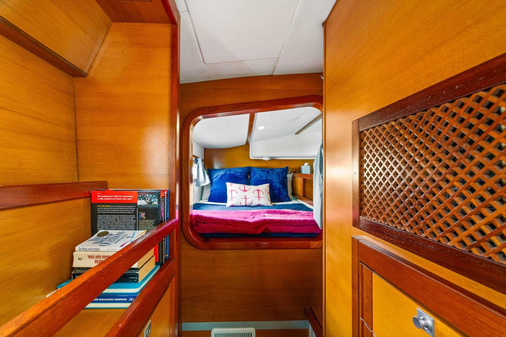 2009-catana-42-owners-version-sail-9421493-20240613121132466-1_XLARGE.jpg