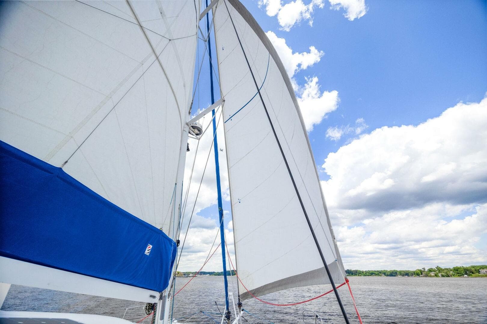 2009-catana-42-owners-version-sail-9421493-20240613120838496-1_XLARGE.jpg