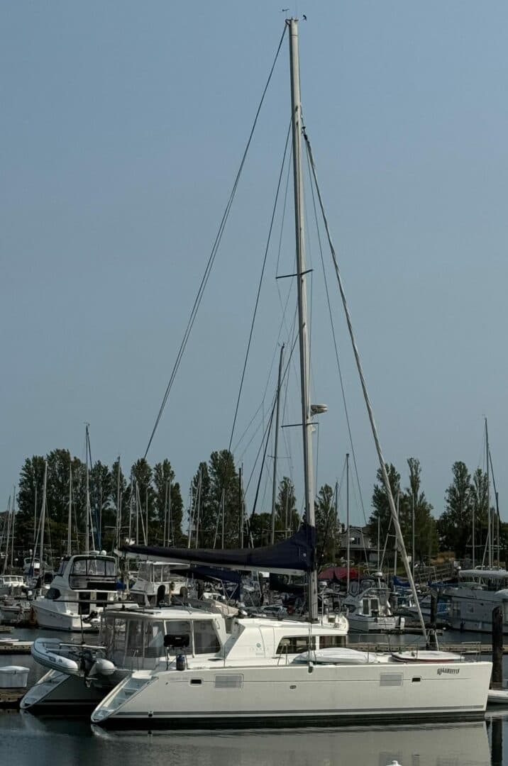 2010-lagoon-440-sail-9479856-20240723110504211-1_XLARGE.jpg