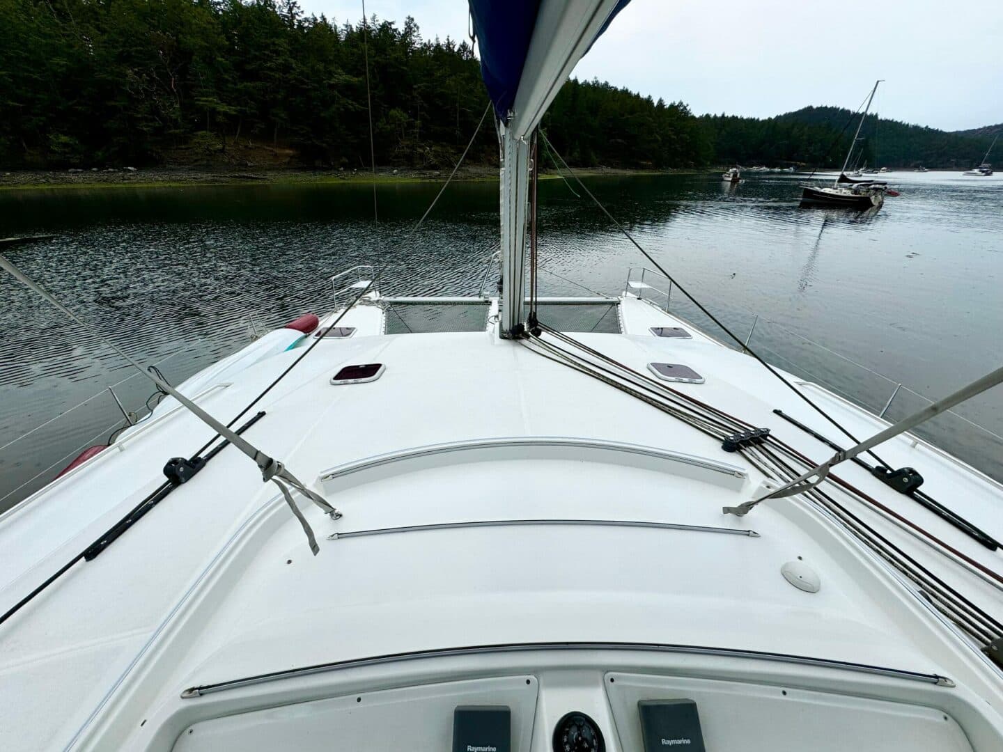 2010-lagoon-440-sail-9479856-20240723110802246-1_XLARGE.jpg