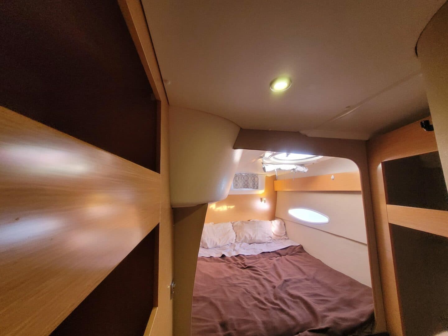 2011-fountaine-pajot-lipari-41-sail-9484664-20240727094902530-1_XLARGE.jpg