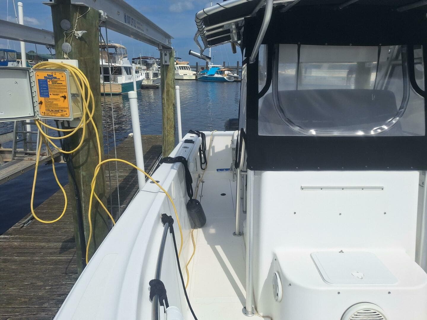 2005 Sea Fox 287CC