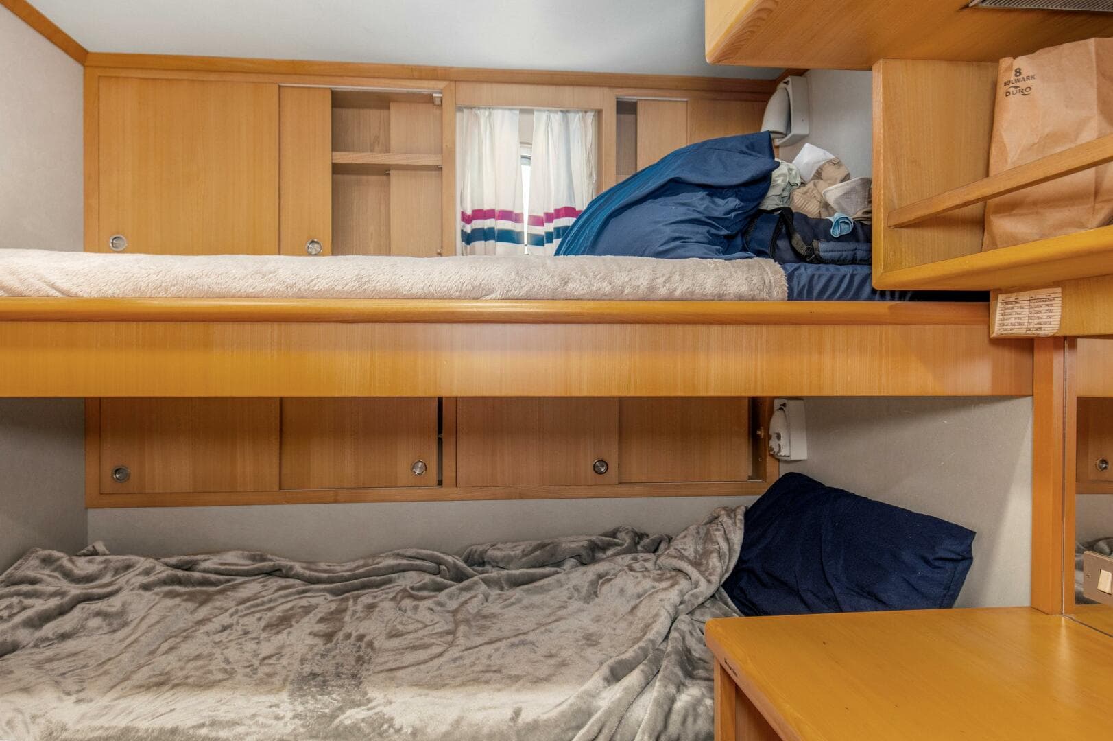 1989 116' Feadship - Sport Fisher- Boss - Guest Stateroom