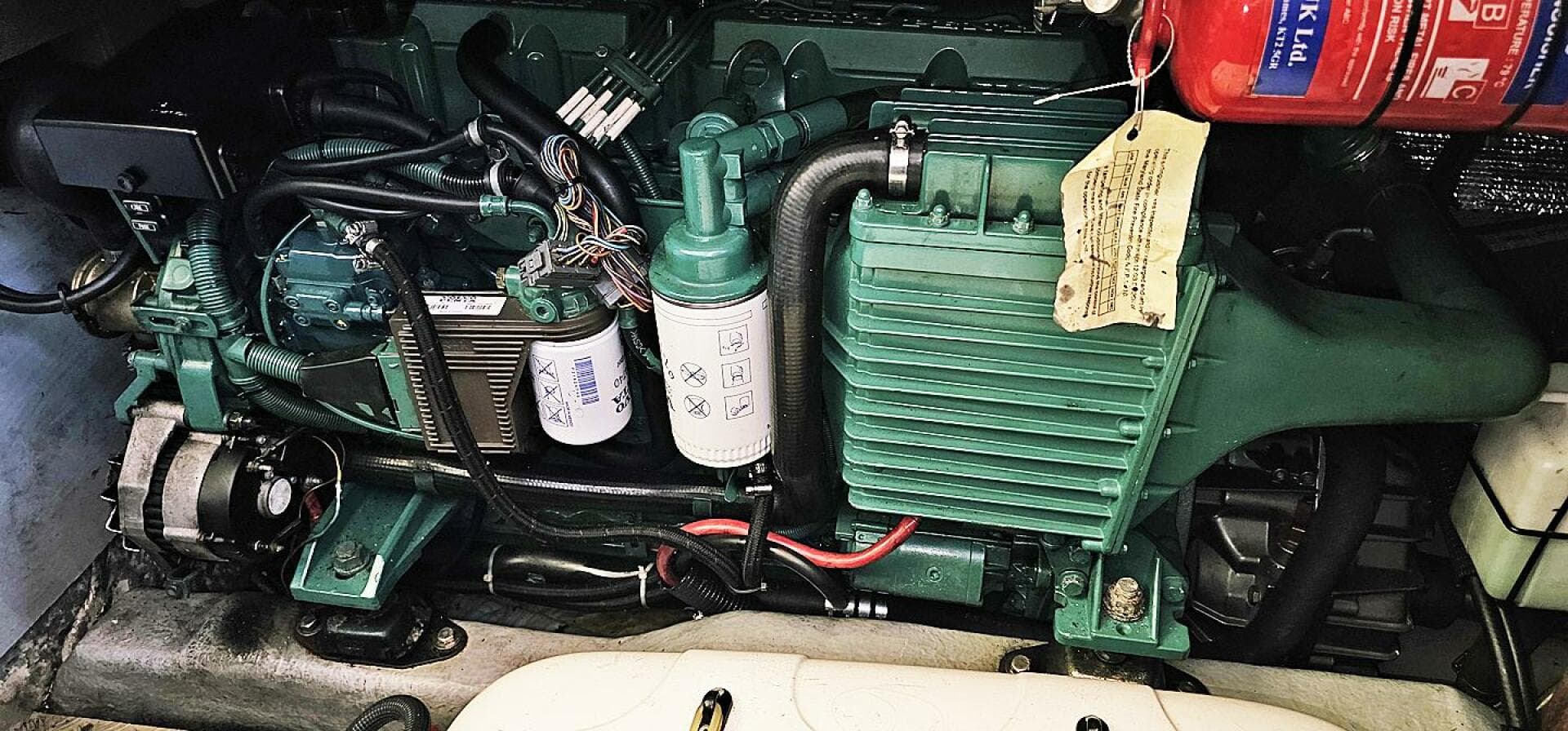 2003 Menorquin 120