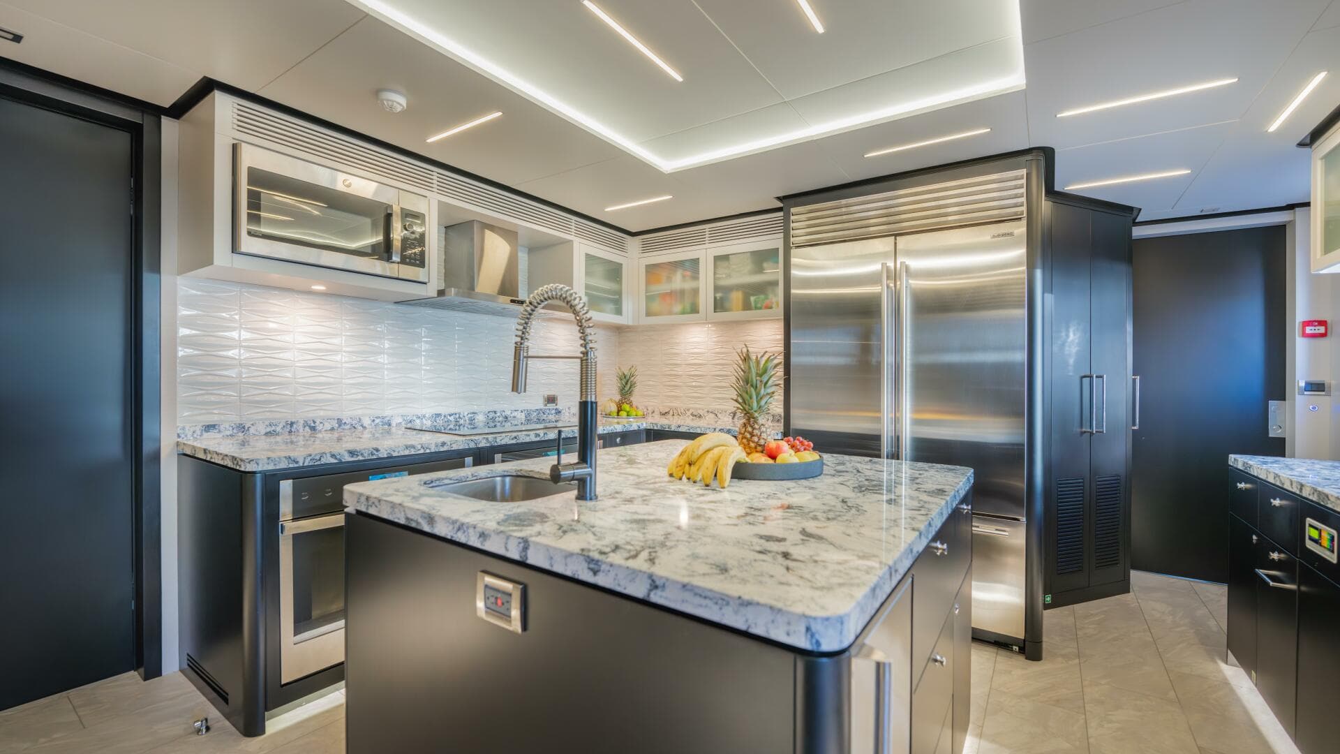 2024 Hargrave E Series Superyachts Division