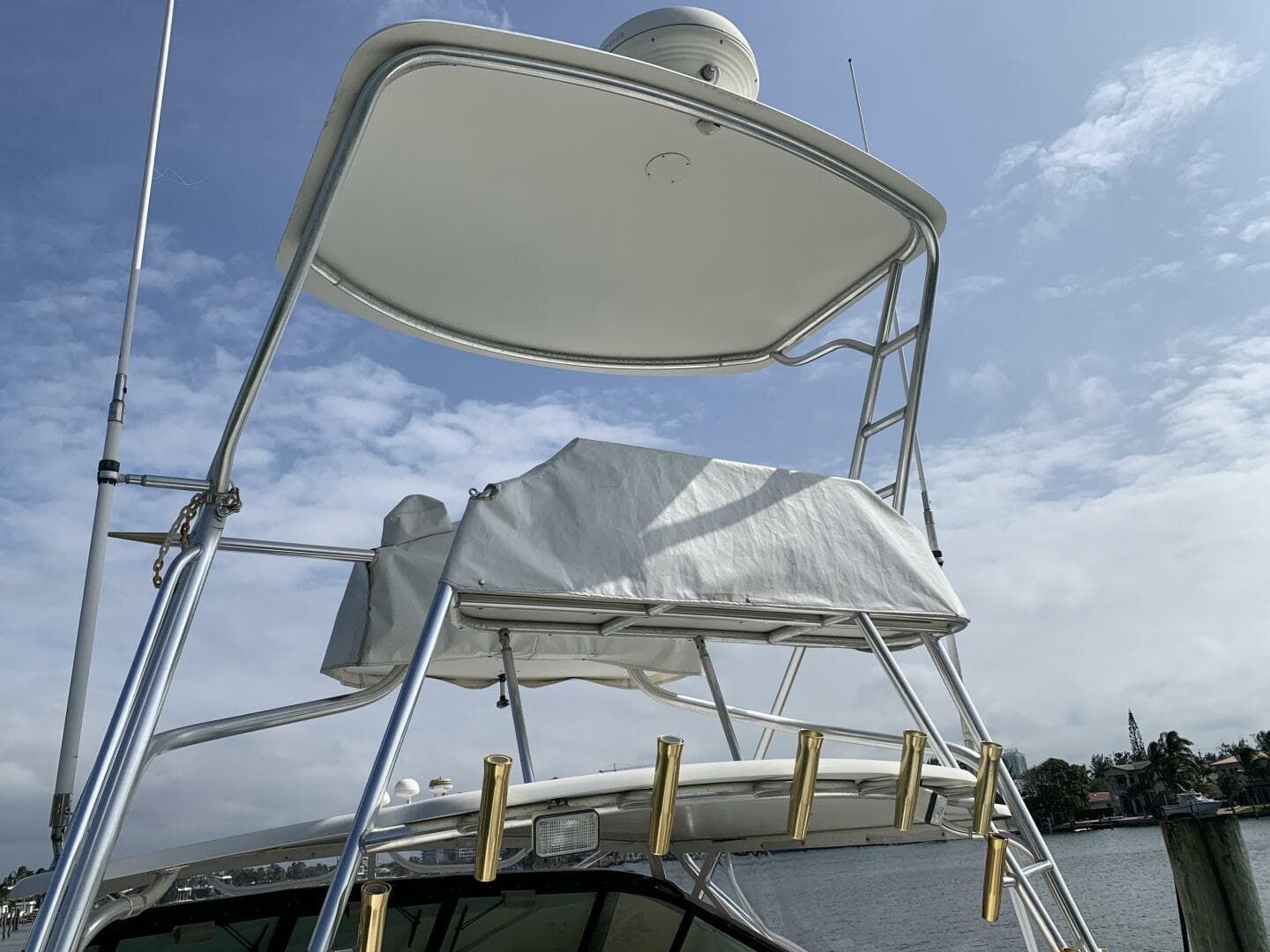 1999 Tiara Yachts 43 Open