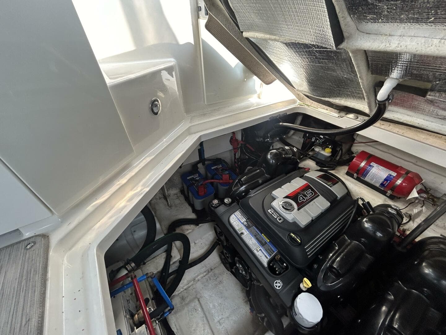 2016 Sea Ray 310 Sundancer